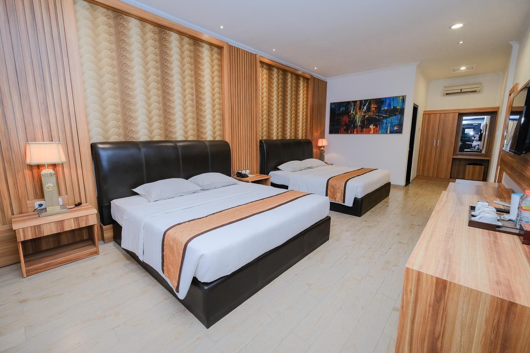 The Grand Palace Hotel Yogyakarta Extérieur photo