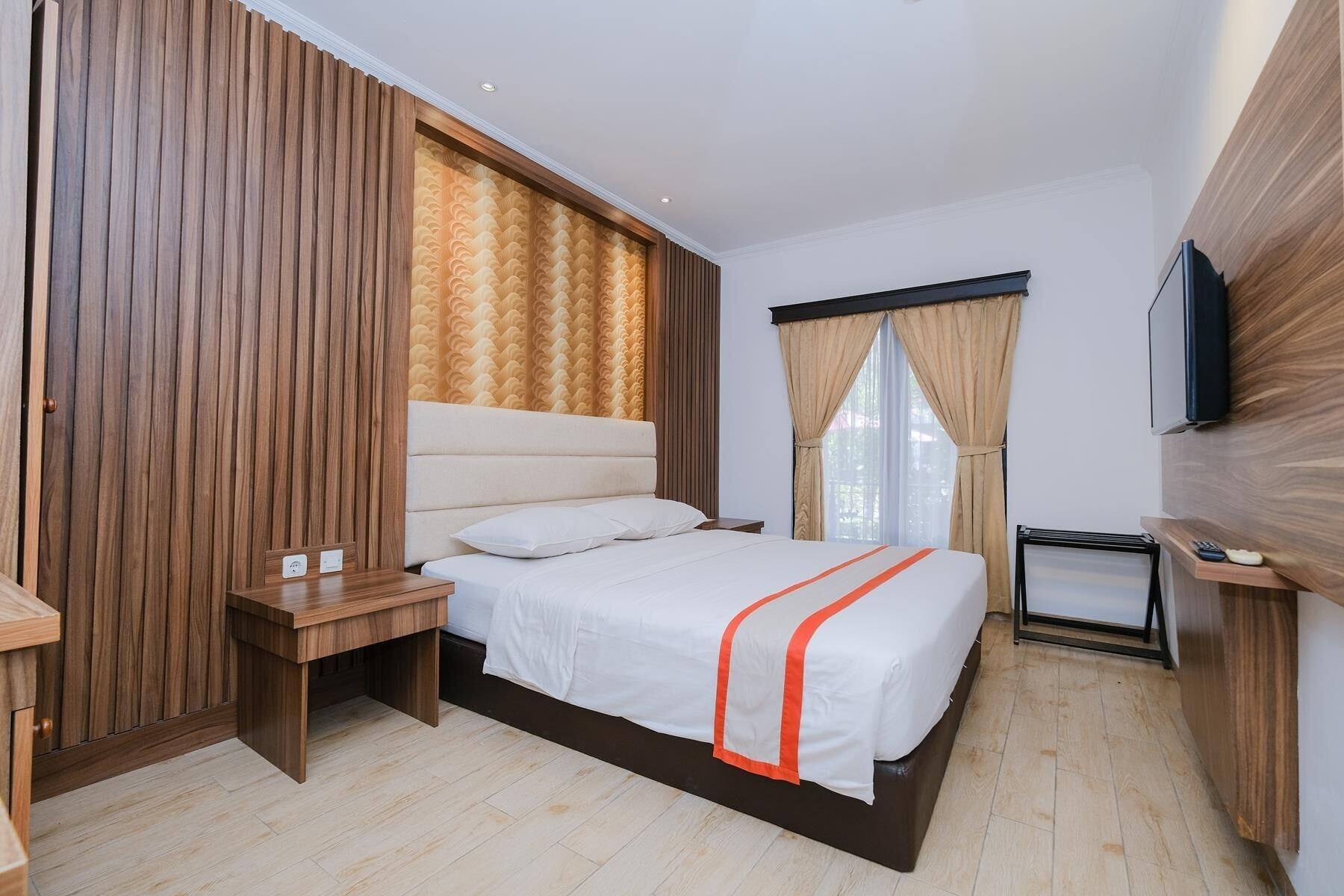 The Grand Palace Hotel Yogyakarta Extérieur photo