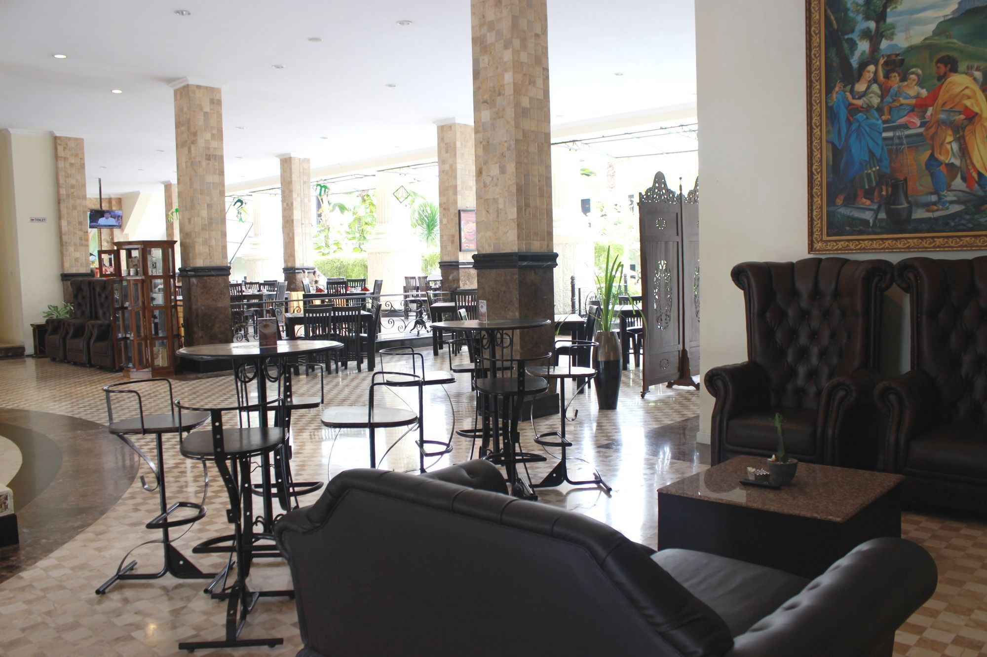 The Grand Palace Hotel Yogyakarta Extérieur photo